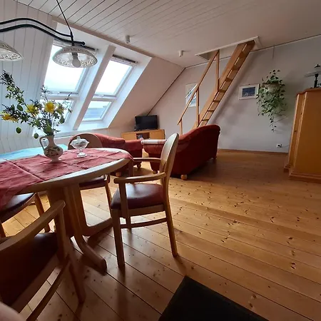 Angelika Ferienwohnung Im Dachgeschoss