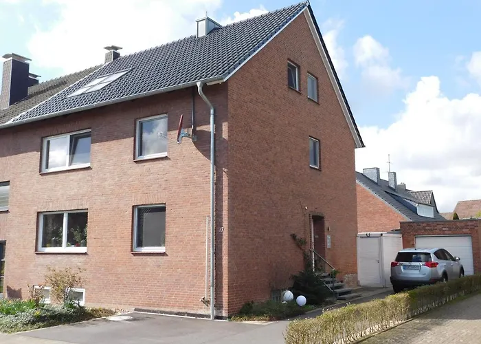 Angelika Ferienwohnung Im Dachgeschoss Apartamento *