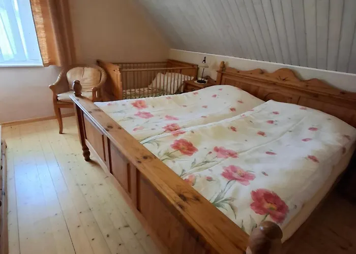 Angelika Ferienwohnung Im Dachgeschoss Apartamento